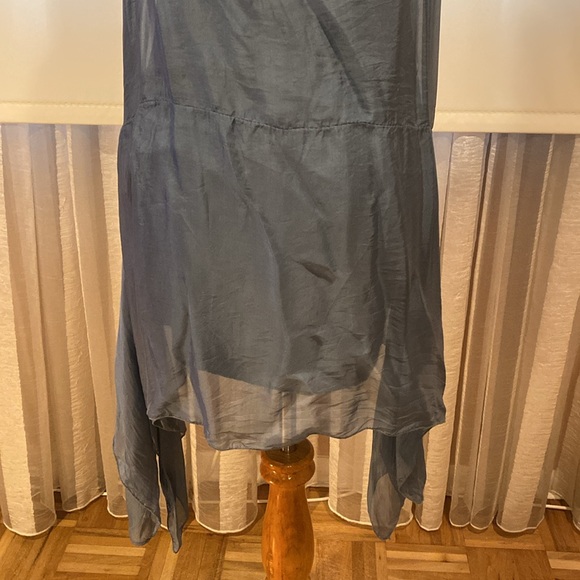 LOLA fabulous silk/viscous asymmetrical top, made in Italy, size M - Picture 8 of 16